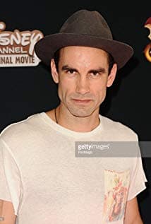Aaron Farb