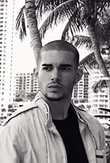 Adrian De Armas