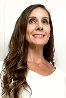 Angela Deiss