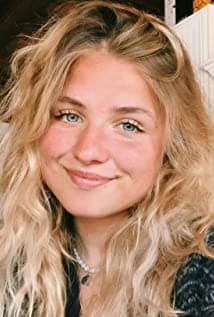 Anne-Charlotte Côté