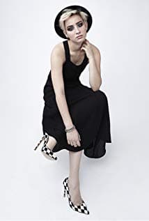 Bex Taylor-Klaus