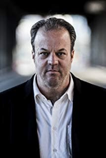 Bruce Blain