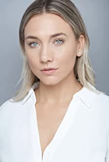 Caitlyn Fletcher