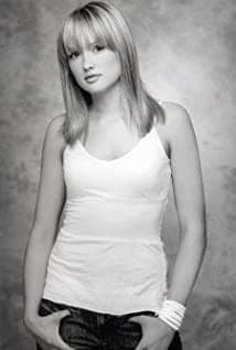 Kaylee DeFer