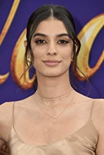 Laysla De Oliveira