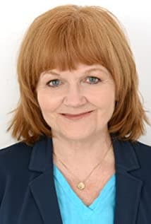 Lesley Nicol