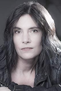 Liane Curtis