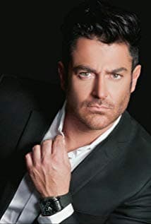 Mohammad Reza Golzar