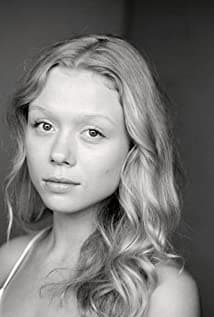 Naomi Battrick