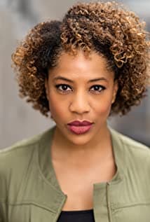 Nikki Dixon
