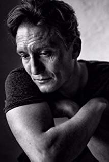 Oliver Masucci