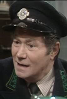 Reg Varney