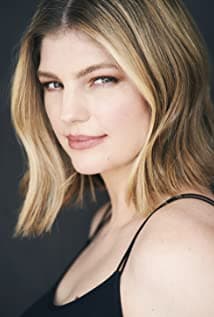 Sara Drust