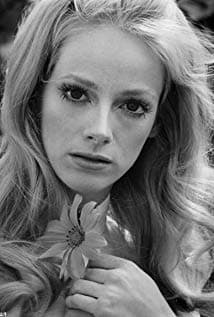 Sondra Locke