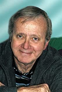 Tom Tully