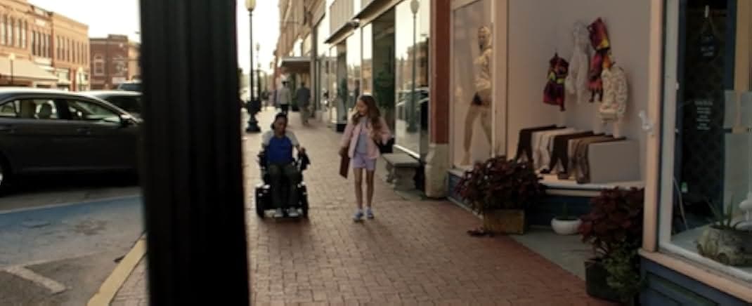The Girl Who Believes in Miracles 2021