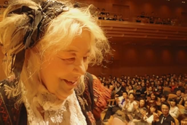 Fuzjko Hemming: A Pianist of Silence & Solitude 2018