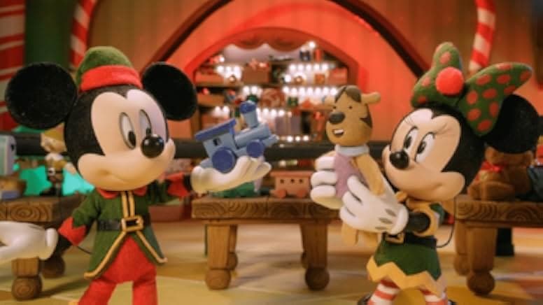 Mickey Saves Christmas 2022