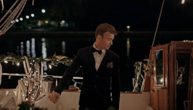 Christmas on Mistletoe Lake 2022