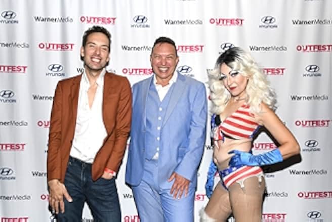 Shit & Champagne 2020