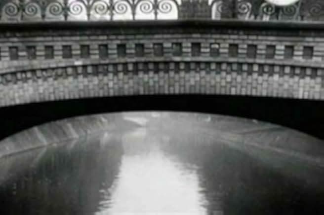 Berlin: Symphony of a Great City 1927