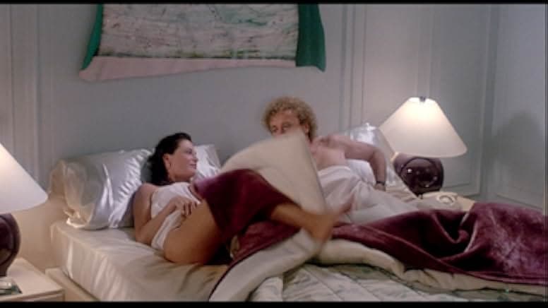 The Woman in Red 1984