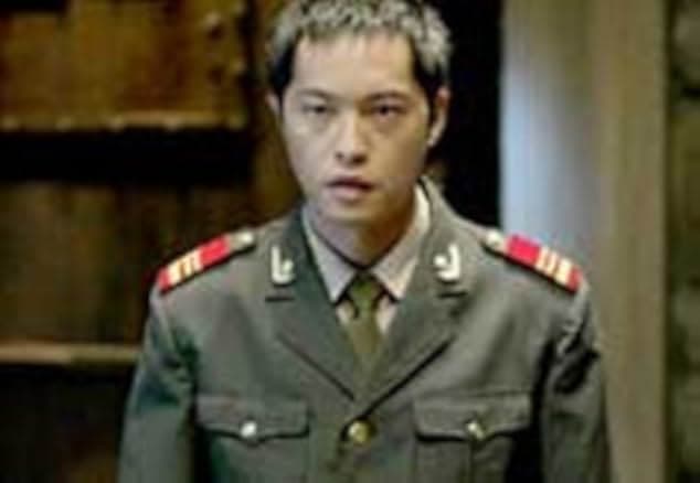 Strip Search 2004