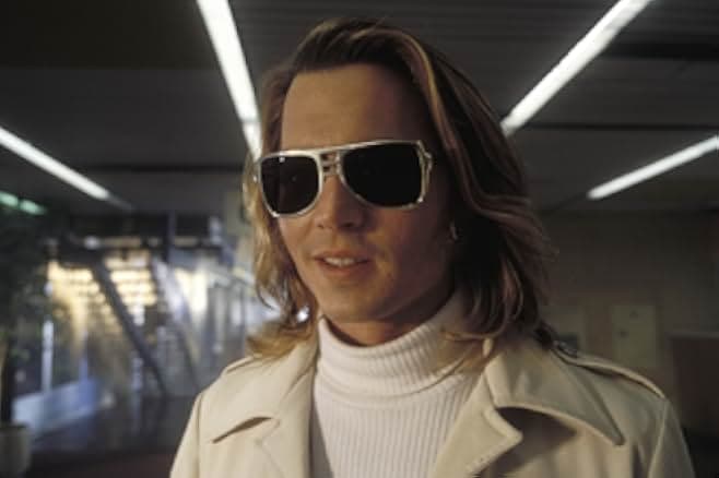 Blow 2001