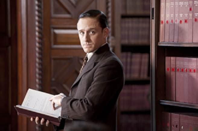 Kill Your Darlings 2013