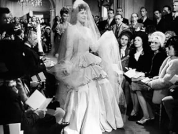 Paris Frills 1945