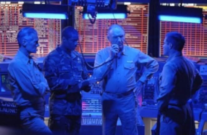 Behind Enemy Lines 2001