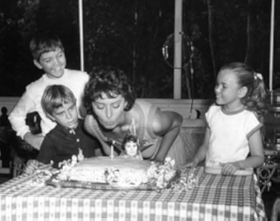 Houseboat 1958