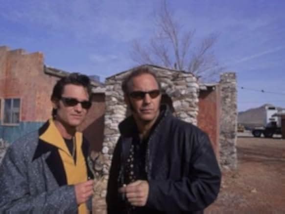 3000 Miles to Graceland 2001