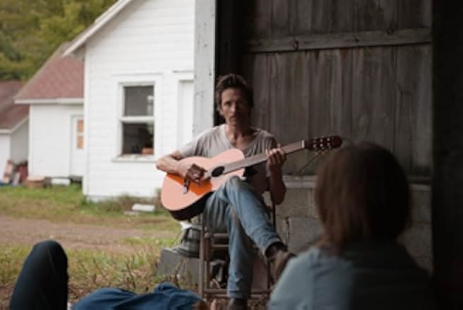 Martha Marcy May Marlene 2011