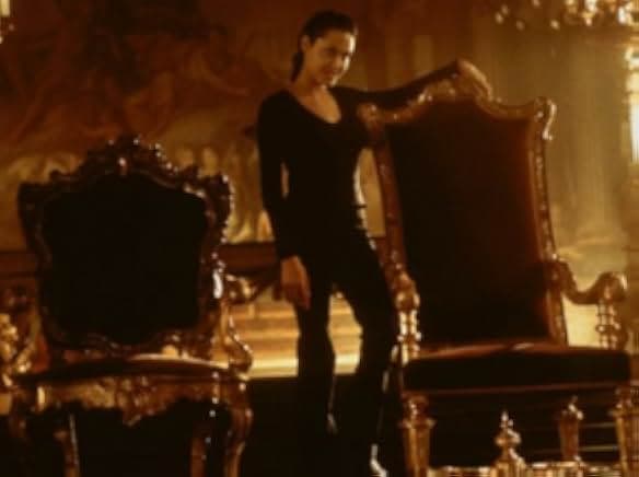 Lara Croft: Tomb Raider 2001