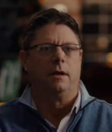 Girl in the Picture 2022