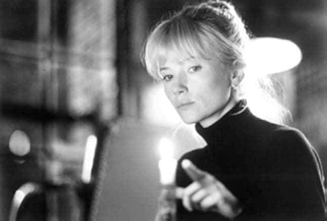 Never Talk to Strangers 1995