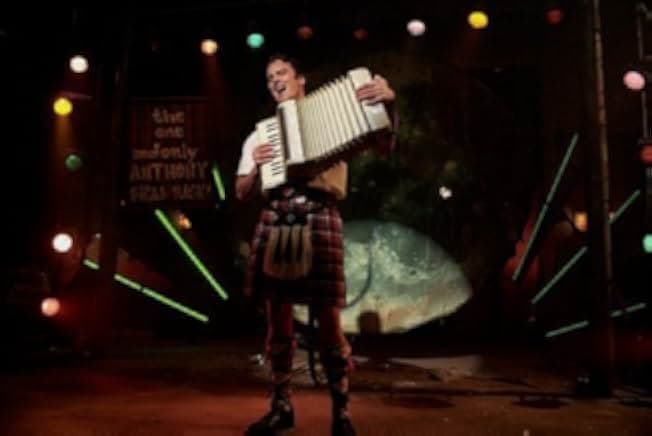 The Adventures of Pluto Nash 2002