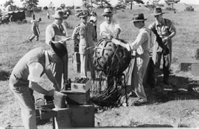 Fat Man and Little Boy 1989