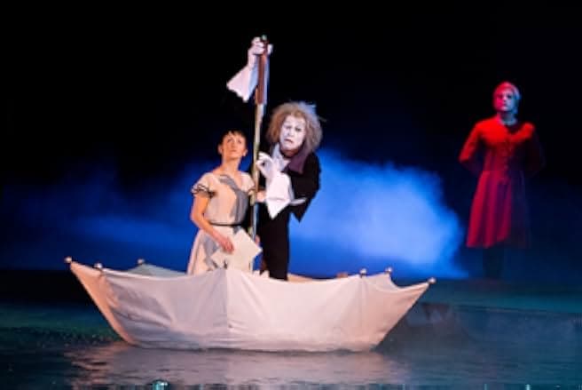 Cirque du Soleil: Worlds Away 2012