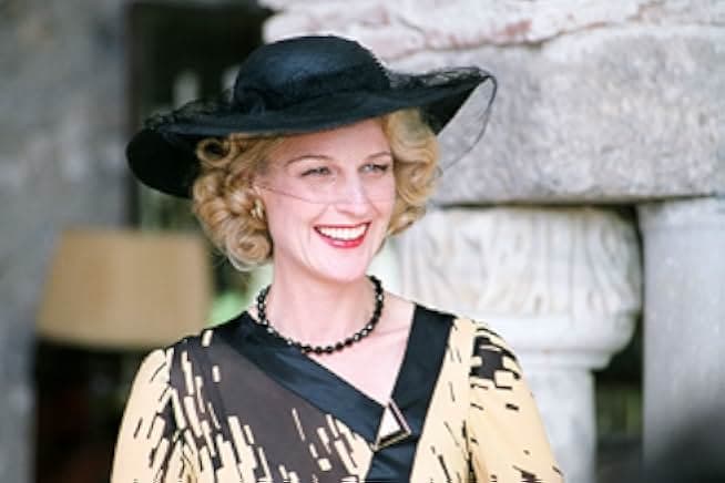 A Good Woman 2005