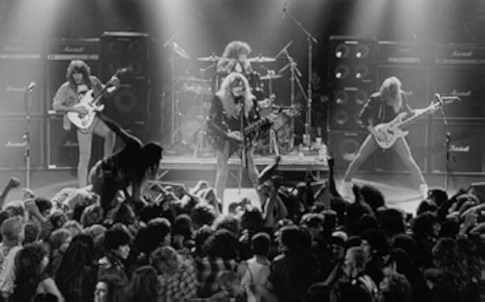 The Decline of Western Civilization Part II: The Metal Years 1989