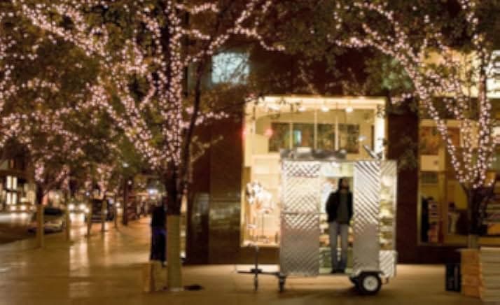 Man Push Cart 2005