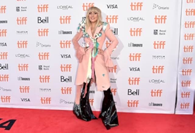 Gaga: Five Foot Two 2017
