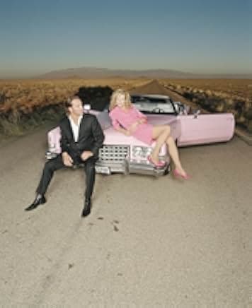 Elvis Has Left the Building 2004