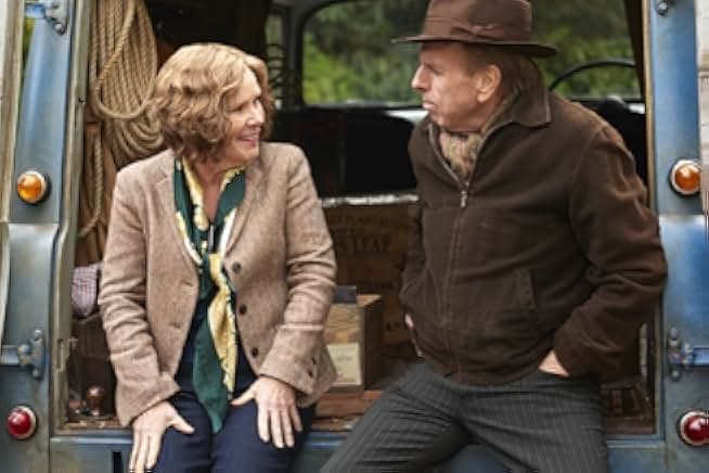 Finding Your Feet 2017