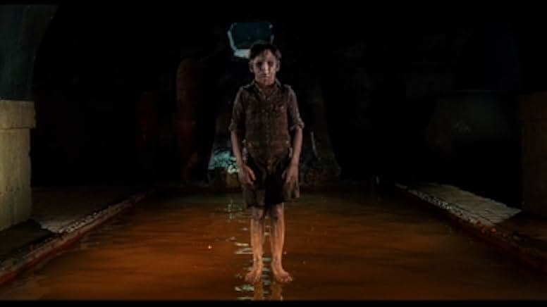 The Devil's Backbone 2001