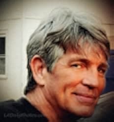 The Night Never Sleeps 2012