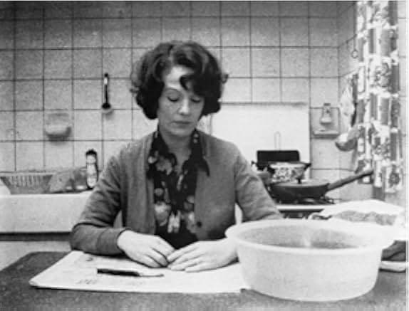 Jeanne Dielman, 23, quai du commerce, 1080 Bruxelles 1975