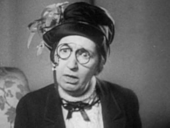 Chickens Come Home 1931